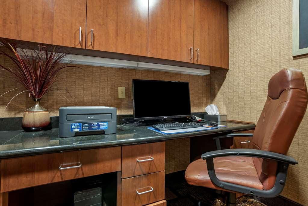 Best Western St. Francisville Hotel Удобства фото